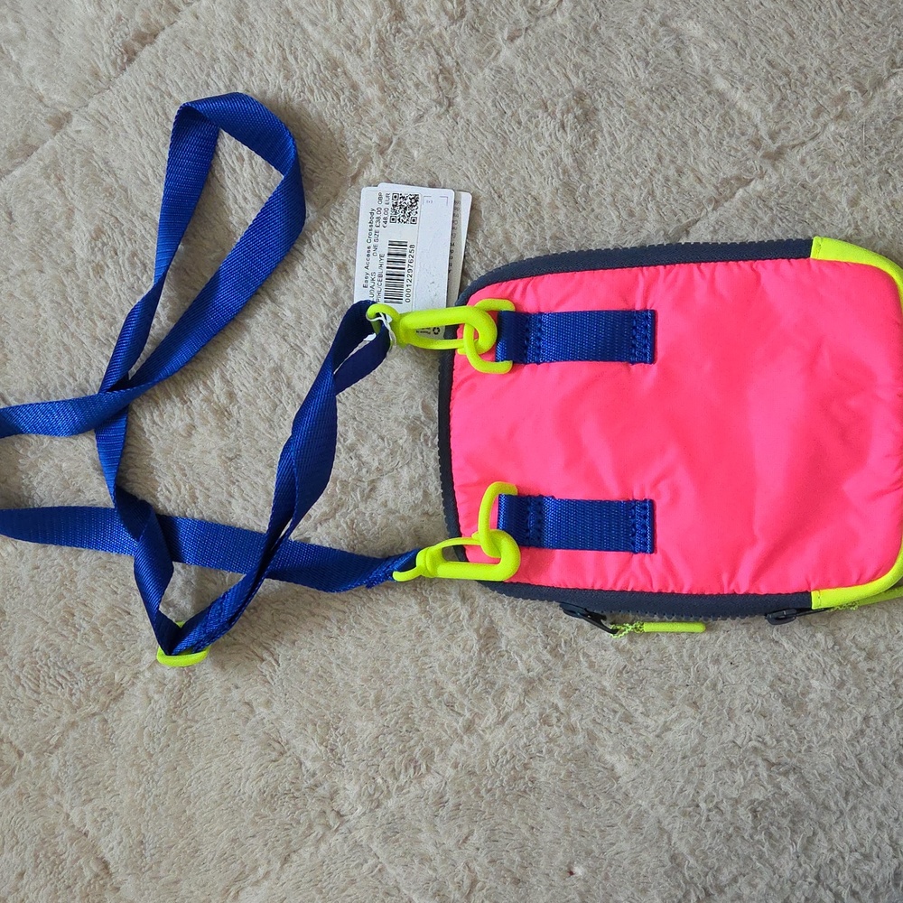 Lululemon Easy Access Crossbody Bag - Picture 5 of 6